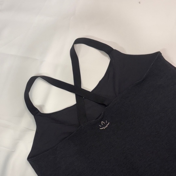 BEYONG YOGA SPACEDYE MOVE IT DRESS DARKEST GRAY BLACK NIGHT SHORTS XL. - Picture 4 of 11